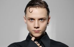Ваня Дмитриенко